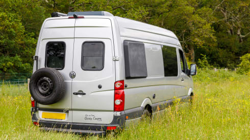Hoots – 2 berth Volkswagen campervan from 2016