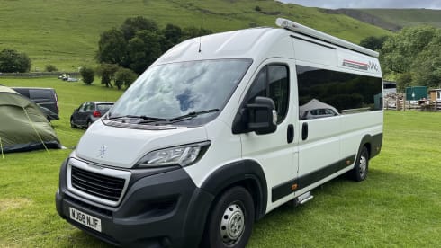 Klara – Autobus Peugeot 4 couchettes de 2018