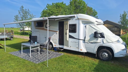 Guusje – 5p Carado semi-integrated from 2013
