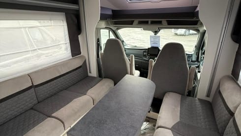 Dora – Chausson-Halbintegrationsboot mit 4 Kojen ab 2021