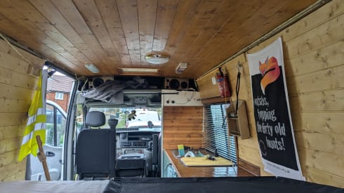 Roadrunner – Off Grid Adventures!