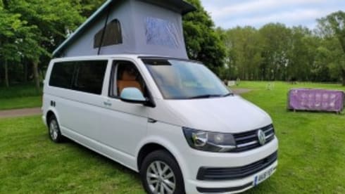 Jeff – VW Campervan - 6 seats