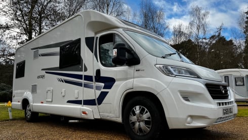Taylor (Swift)  – Make Marvellous Motorhome Memories 