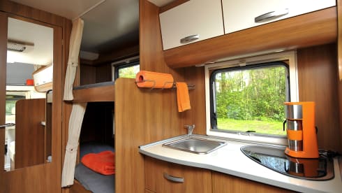 SIERPO – Carefree touring with the whole family with the Rimor Koala 50