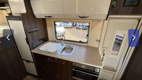 2018 Ford Transit Roller Team Zefiro 690 Automatic 