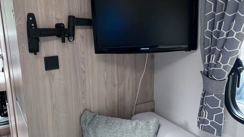 Love bug  – 2 berth Elddis Accordo 120 coach built motorhome 