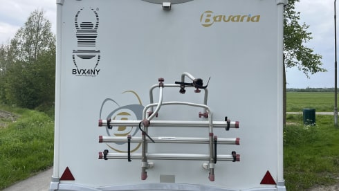 Leuke camper – 4p Bavaria semi-integrated uit 2011