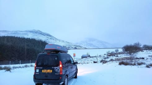 Kelpie – Amazing micro camper for Scottish adventures 