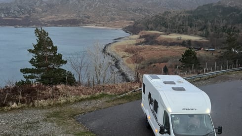 Swift Edge 464 XTW – Up to 4 berth Swift Edge XTW