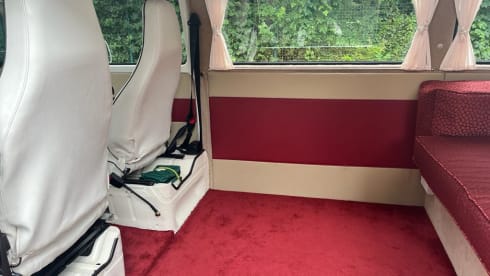 Poppy – Camper Volkswagen a 2 posti letto del 1971