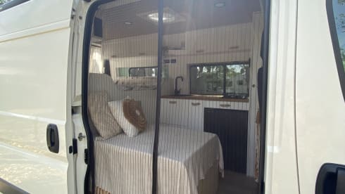 Bertje de Boxer – 3-Personen-Peugeot-Bus aus dem Jahr 2016