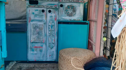 Ibiza hippie van Renault Traffic turquoise 