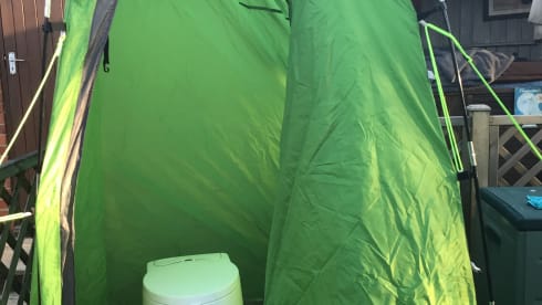 Marlene – Hi I’m Marlene! (With shower and toilet)I’m made for adventures 