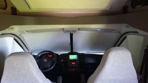 4p Knaus semi-integrated from 2020