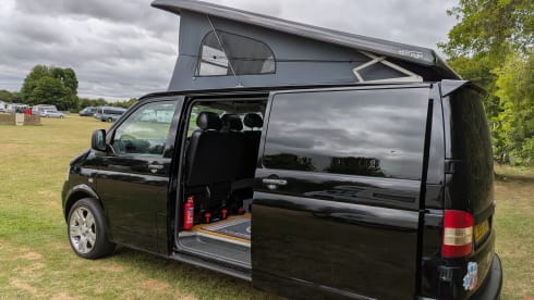 Bob – Camper Volkswagen a 4 posti letto del 2009