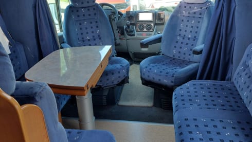 4p Rapido semi-integrated uit 2007