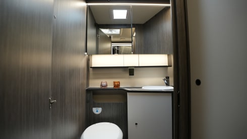 Silver Edition – 4p McLouis semi-integrated uit 2026