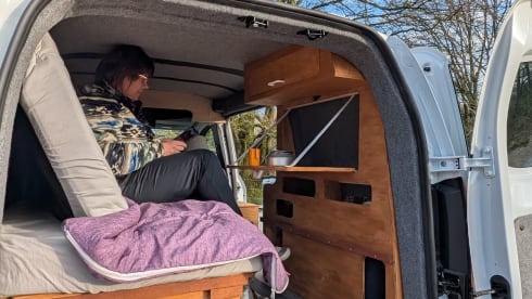 Buitenbende – Off-grid mini camper - 2024 - compact and maneuverable