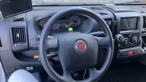 4p Hymer bus from 2019