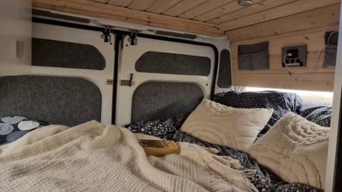 Otto 'd Giotto – 2p Peugeot bus from 2011