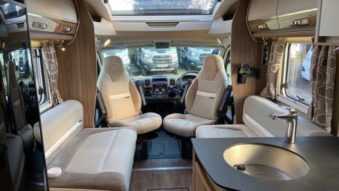 Bessecarr 597 – 2 berth Swift semi-integrated from 2021