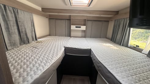 Peter –  Swift Voyager 584A