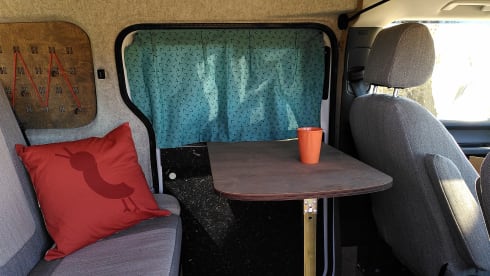 Daisy – Sustainable camping with a cute electric Volkswagen van