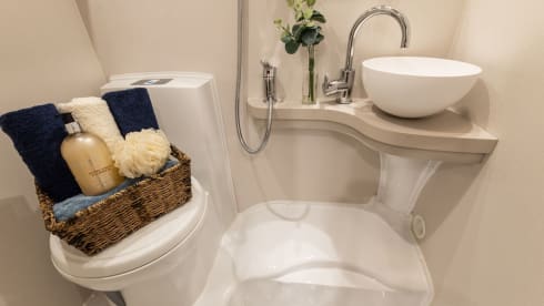 Bigz – Elddis Platinum 196, 6 couchages, 6 sièges avec ceinture 