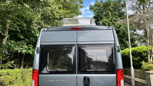 Bumble  – 4 berth Swift Select 184