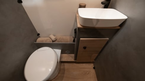 Jura – Elddis Whirlwind GT 74DI (modello 2027), 4 posti letto