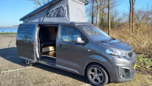 2p Fixxter campervan from 2017