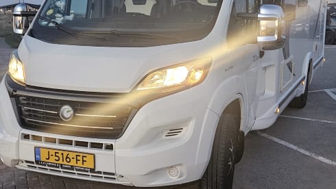 727ga – 5p Chausson semi-integrated uit 2016