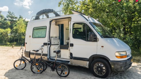 2p Renault bus uit 2001