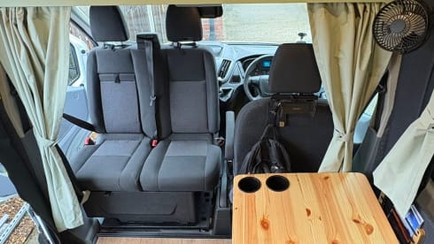 Yeti – 4 berth 2017 Ford Transit Mk8 Off Grid Camper Van