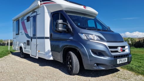 Betty – Premium German camper for all the family to enjoy! 
