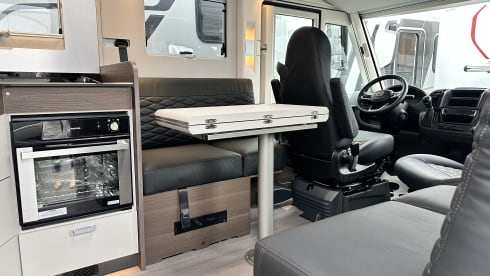 Adria Sonic Supreme 700 DL 9 DSG – New Adria Sonic Supreme 700DL 180 HP 9DSG (2024)