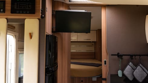 Luxe  4p camper – 4p Ford semi-integrated uit 2015