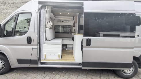 Homer – Vauxhall-Campingbus mit 3 Schlafplätzen ab 2023