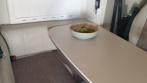 Heerlijk onderweg  – 4p Challenger semi-integrated from 2017