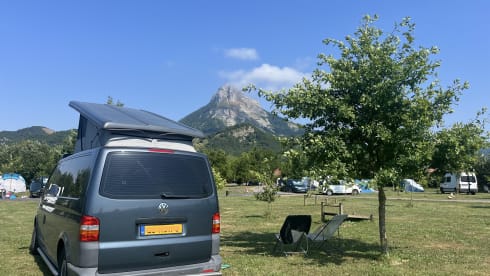 VanJet – 4p Volkswagen campervan from 2010