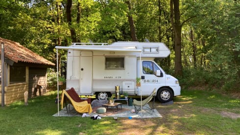 Bessy – Bellissimo Camper Hippie Frankia Bavaria Fiat Ducato 2.5 TDI 