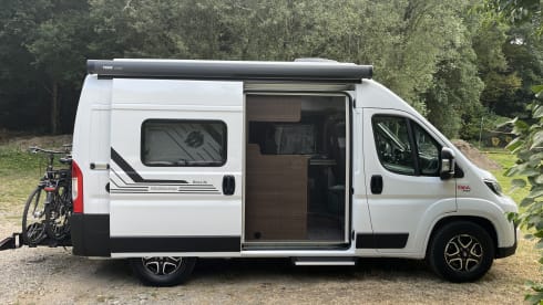 Campervan met pop up daktent – 4p Fiat bus uit 2026