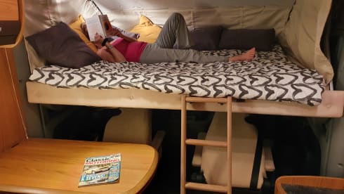 Bernie G – Luxurious and spacious high quality German built integrated motorhome