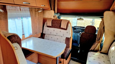 Flash – Ford Chausson