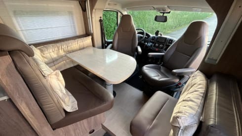 Bürstner/Fiat Ducato semi-integrated from 2016 with full leather upholstery.