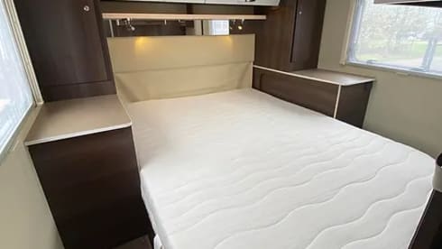 Mobilhome voor 4 personen – 4p Ford semi-integrated uit 2020