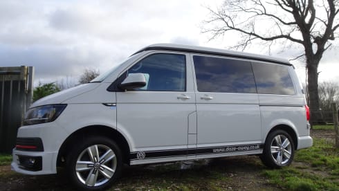 'Harley' VW T6 Camper