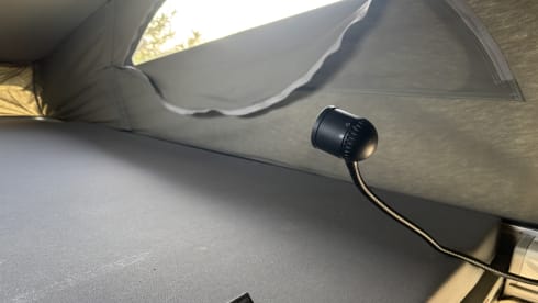 4-person Volkswagen California bus camper T5