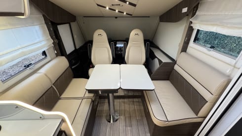 Luxury McLouis camper for 4 people 