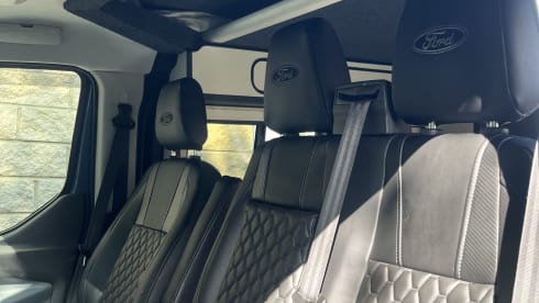 Whey Aye Wagon – 4 berth Ford transit custom campervan 
